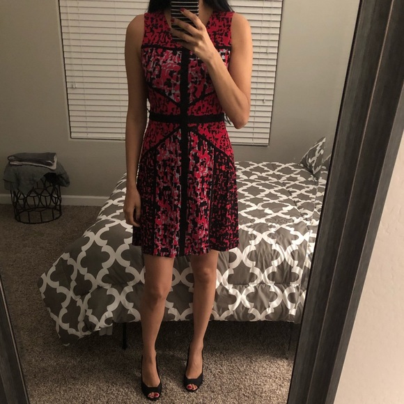 Just...Taylor Dresses & Skirts - Sleeveless Print Dress - like new!